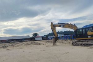 Pemkab Manokwari Bangun Pasar Darurat Untuk Pedagang Korban Kebakaran