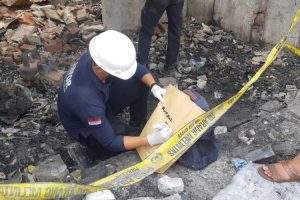 Puslabfor temukan abu arang sisa kebakaran di Cikini