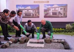 Peletakan Batu Pertama Asrama Trunojoyo, Mahfud MD Minta Mahasiswa Madura Jaga Budaya Adiluhung Yogyakarta