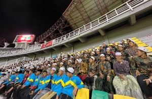 Laga Persahabat Timnas Indonesia vs Turkmenistan: Ribuan Santri Jawa Timur Nonton Langsung