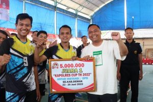 Kapolres Cup 2022, Tim Cabdin II Kabupaten Demak Berhasil Juarai Turnamen Bola Voli