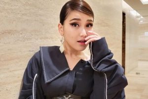 Ayu ting ting kembali denga gaya Rambut Baru bak artis Korea