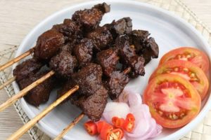 Tips Mengolah Daging Kambing Agar Tidak Alot dan Bau Prengus