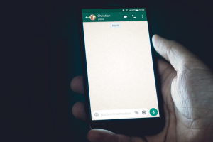 WhatsApp Sedang Kembangkan Fitur Baru, Pengguna Bisa Sembunyikan Status Online?
