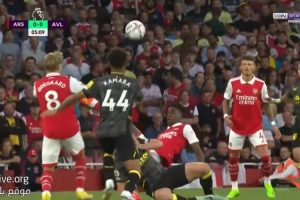 Link Live Streaming Arsenal vs Aston Villa