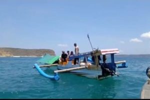 Satpolairud Polres Lombok Tengah Patroli laut dukung WSBK