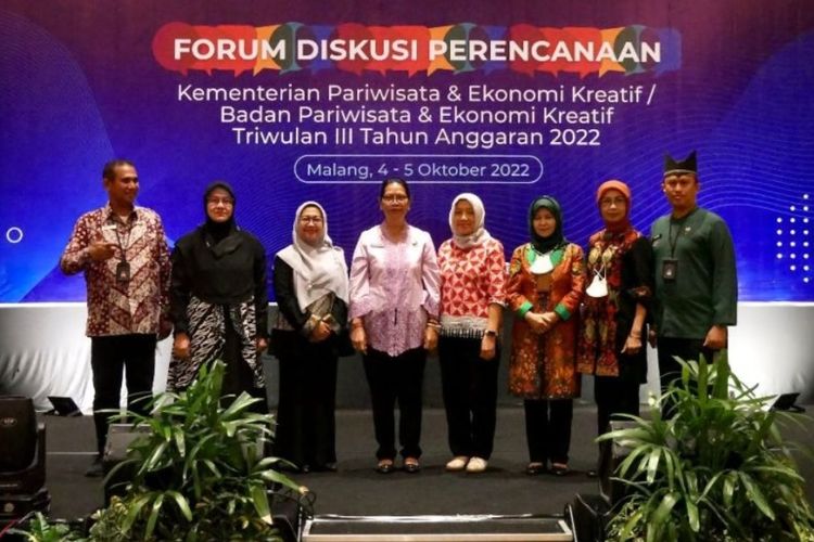 Digitalisasi! Kemenparekraf luncurkan aplikasi PERSI untuk monev rencana kerja