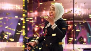 Penyanyi Indonesia Putri Ariani Dapat Golden Buzzer, Apa itu Golden Buzzer ?