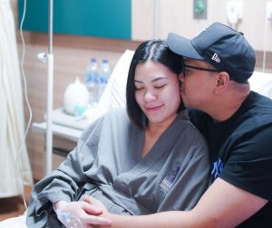 Sammy Simorangkir dan Viviane Dikaruniai Anak Kedua, Ini Arti Nama Putranya