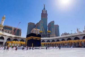 Jadwal Umrah dari Indonesia Kembali Ditunda