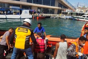 Kapal Wisata di Labuan Bajo Tenggelam, Tim SAR Berhasil Evakuasi Korban