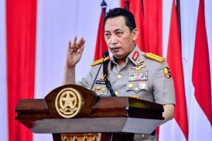 Kapolri Listyo Sigit Memutasikan 7 Kapolda