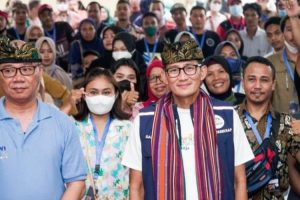 Menteri Sandiaga Ajak Masyarakat Kembangkan Desa Wisata