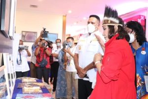 Penyandang Disabilitas Pamerkan Karya Seni di Ajang W20 Manokwari