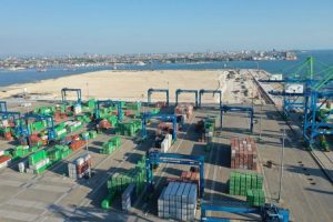 Kinerja Port Stay dan Cargo Stay Pelindo Region 4 semakin membaik