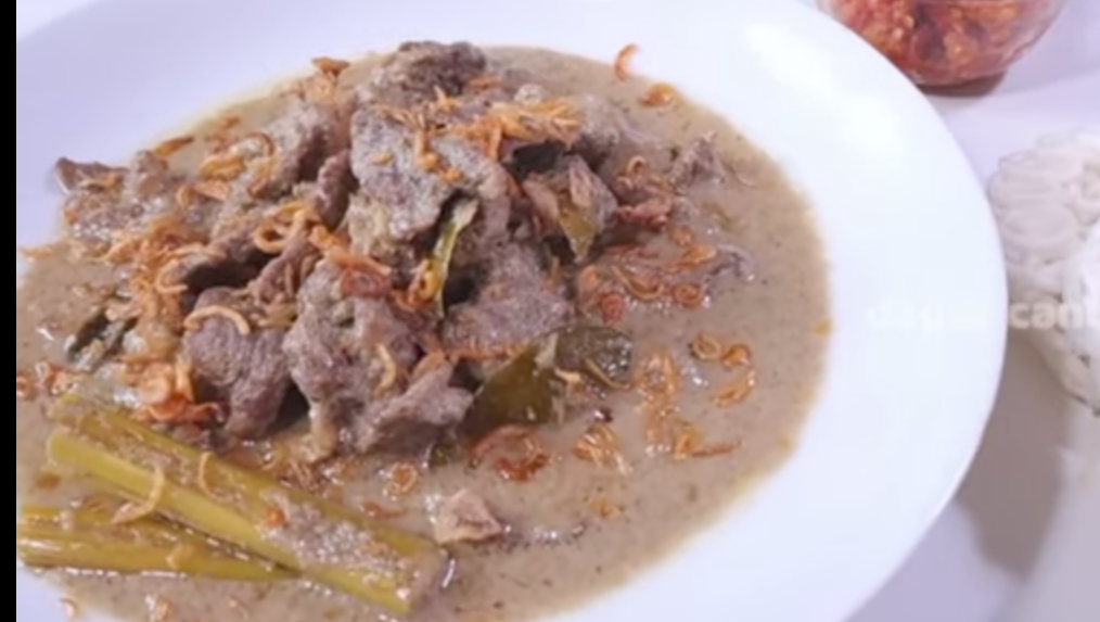 Sederet Jurus Masak Opor Kambing, Tidak Bau Prengus!