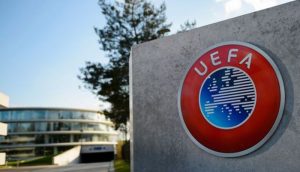 Manchester United dan Barcelona Kena Sanksi dari UEFA, Sering Banget…