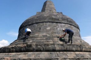 Viral Foto Stupa Borobudur Mirip Jokowi, Polisi Usut Siapa Pembuatnya