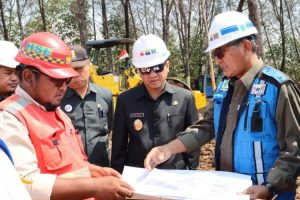Pemkot Pekalongan targetkan pembangunan tanggul selesai September 2023