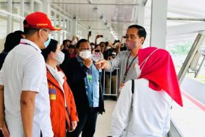 Jokowi dan Iriana Tiba di Sirkuit Mandalika