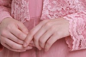 Tips Memilih Baju Pesta Muslim Perempuan