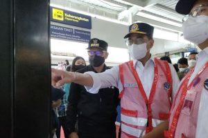 Menhub Budi Karya Jajal Jalur KA Bogor-Sukabumi