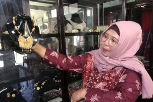 Lestarikan Budaya Koto Gadang Lewat Kerajinan Perak Legendaris