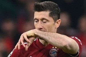 CEO Bayern Munich : Rumor Lewandowski Akan Hengkang Tidak Benar