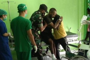 Pria Mabuk Bersenjata Tajam Serang Pos Koramil di Maybrat Papua