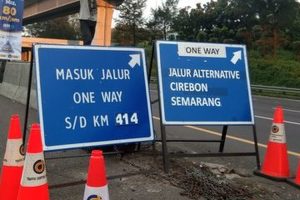 Kendaraan yang Bebas Aturan One Way dan Ganjil Genap