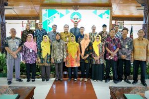 75 PNS Terima SK Pensiun, Bupati: Tetap Aktif Berkarya dan Sesarengan mBangun Blora