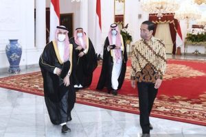 Bahas Pelaksanaan Haji, Presiden Terima Kunjungan Menlu Arab Saudi