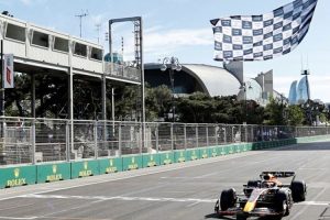 DNF Ganda Pukul Ferrari Di Baku, Verstappen Juarai GP Azerbaijan