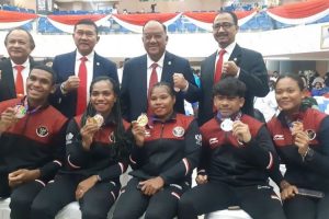 Atlet Papua Yang Ikut SEA Games Dapatkan Penghargaan Dari Gubernur Lukas