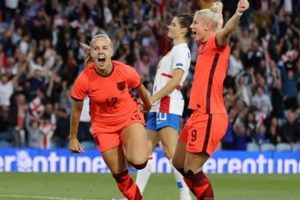Piala Eropa Putri, Pelatih Belanda Sebut Inggris Unggulan Utama