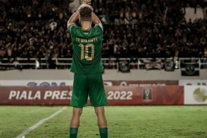 Ze Valente Jatuh Cinta Dengan PSS Lewat Dukungan Suporter Fanatik