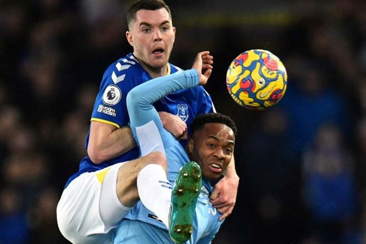 Sterling Dari Manchester City Resmi Dikontrak Chelsea