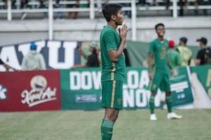 Menjelang Liga 1 Bergulir, Bek Persebaya M Zaenuri Pamit Dari Tim