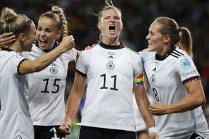 Final Euro Putri 2022, Popp Antar Jerman Tantang Inggris