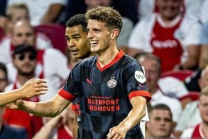 Usai Tundukkan Ajax 5-3, PSV Raih Trofi Johan Cruijff Schaal