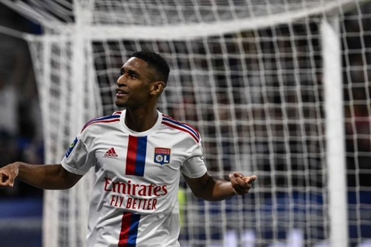 Tete Cetak Dua Gol, Sukses Bawa Lyon Habisi Troyes 4-1