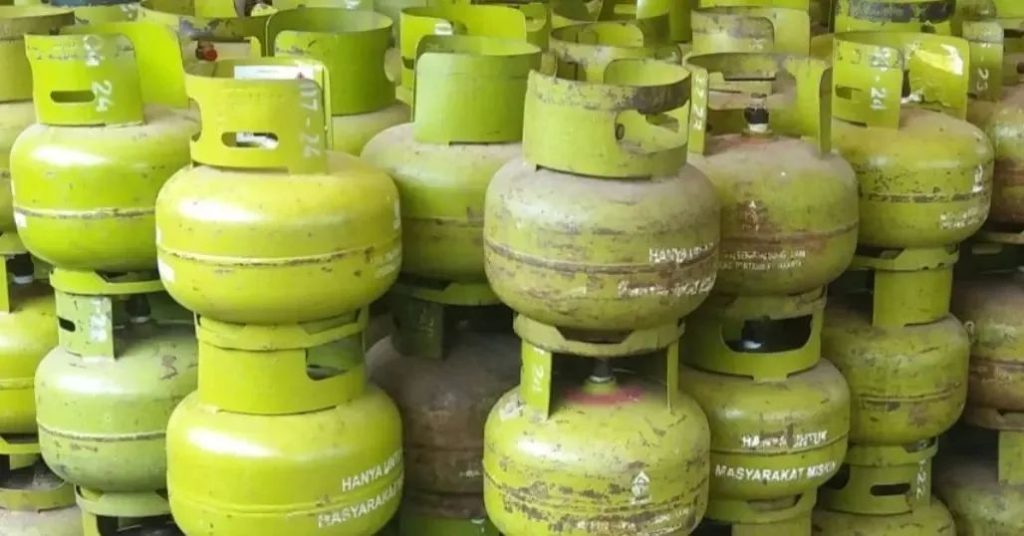 Kelangkaan Gas Elpiji 3 Kilogram, Berakibat Harga Meroket.