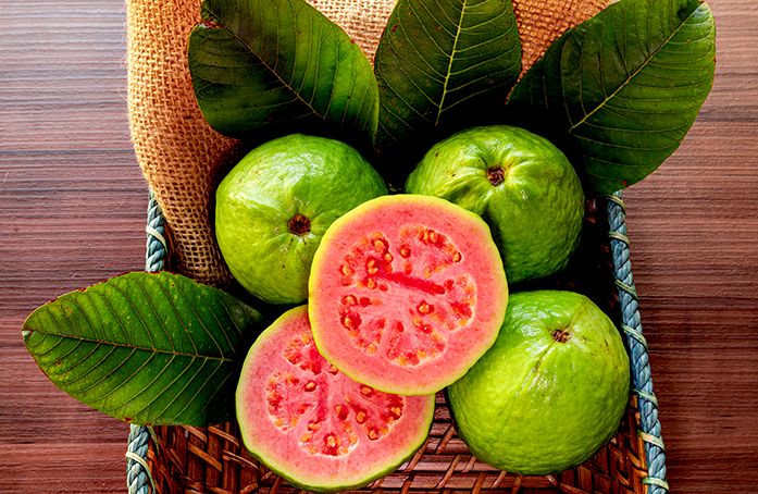 Sederet Nutrisi yang Diperoleh dari Konsumsi Buah Jambu