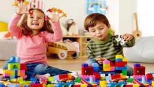 Cara Sederhana Mendidik Anak agar Ramah terhadap Semua Orang: Tips Penting untuk Orangtua di Rumah