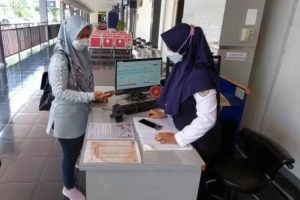 KAI Madiun sosialisasikan penumpang KA jarak jauh wajib vaksin booster