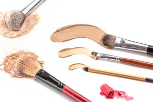 Tips Aplikasikan Make-up Ditengah Pandemi