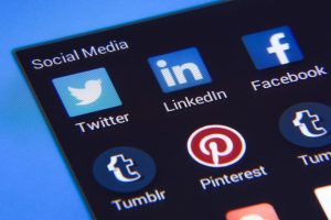 9 Bahaya Terlalu Mengumbar Informasi Pribadi di Media Sosial