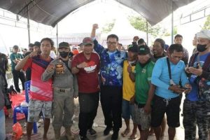 Pemberangkatan perahu “Sandeq” Sulbar ke IKN ditunda
