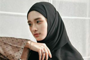 Ternyata Ini Alasan Dibalik Inara Rusli Minta Nafkah Mut’ah Sebesar 10 Miliar