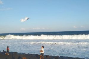 Rekomendasi Pantai yang Tidak Boleh Diskip Saat Berada di Lampung